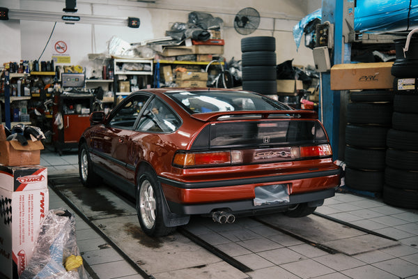 The Timeless Formula: Honda CR-X in R72P Torino Red