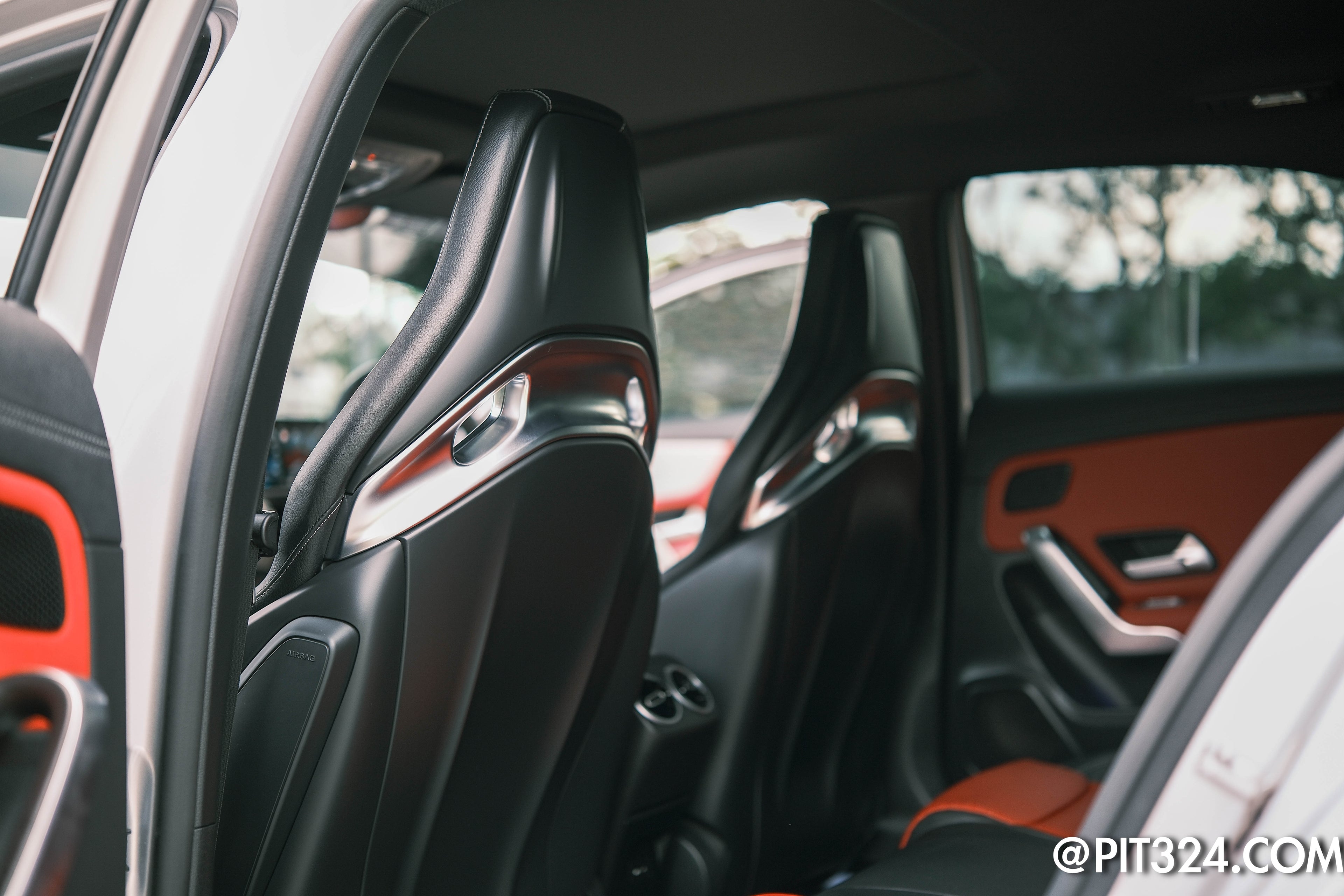 MERCEDES-BENZ A35 AMG 4MATIC
