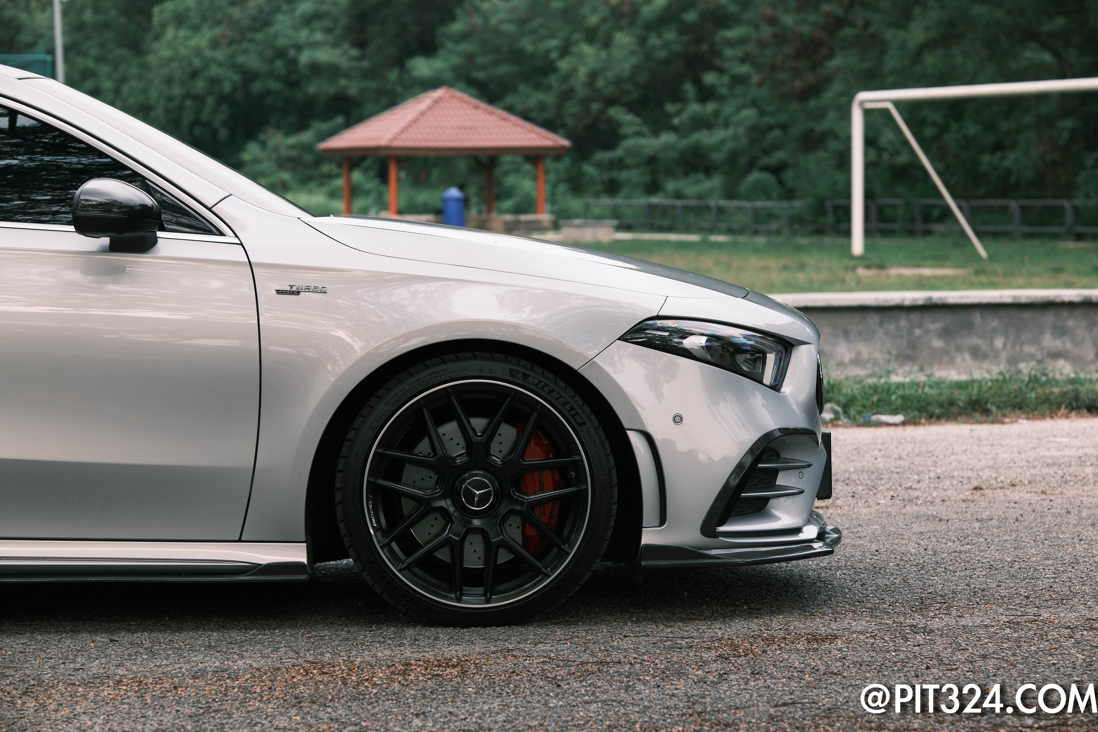 MERCEDES-BENZ A35 AMG 4MATIC