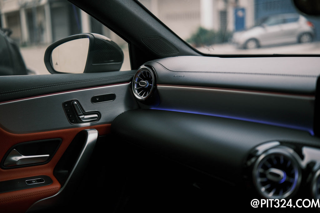 MERCEDES-BENZ A35 AMG 4MATIC