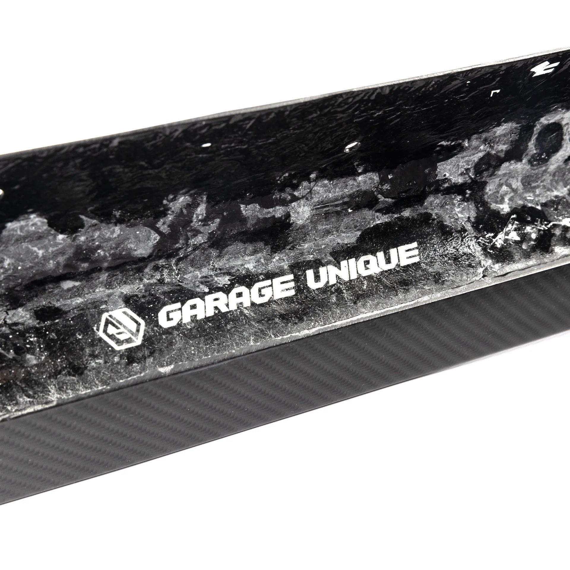 Garage Unique Carbon Lip - Honda Civic FL5 Type-R